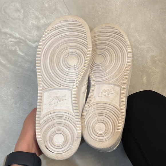 Nike Court Vision Low
Women's Shoes - Picture 3 of 6